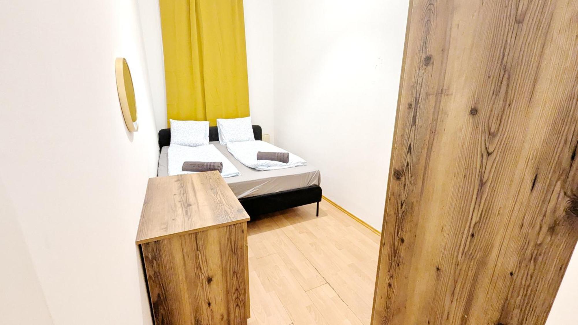 Spacious - 15 Min From Airport & Center, 5 Min From Main-bus Station Ez8 Homestay Vienna