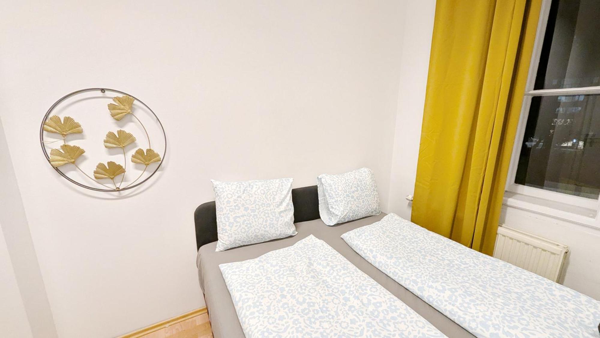 Homestay Spacious - 15 Min From Airport & Center, 5 Min From Main-bus Station Ez8 Vienna